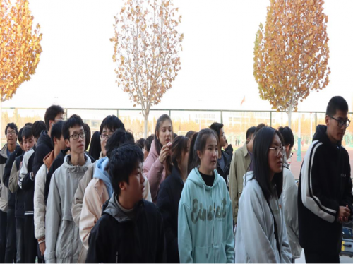 理学院组织学生参观阿克苏地区 文博园流动博物馆