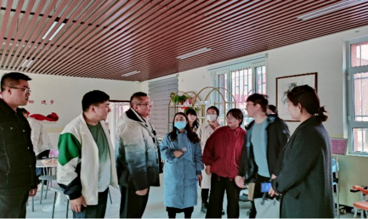 走进社区谋发展，访企拓岗解难题——人文社会科学学院社工专业教师前往温宿县社会工作服务总站参观交流