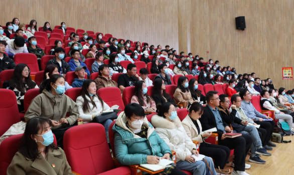 《中国与西方现代化之路的比较》——马克思主义学院“思政大讲堂”第一讲顺利开讲